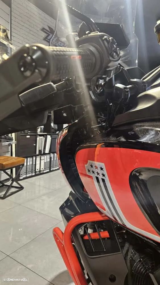 Harley-Davidson Pan America CVO - 8