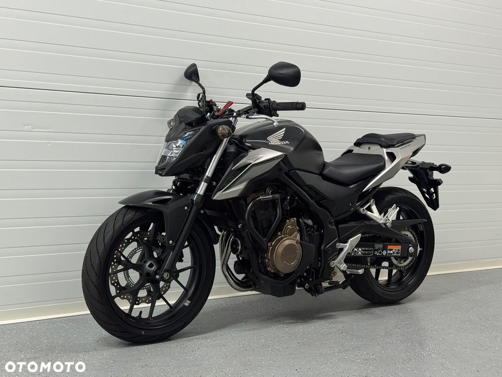 Honda CB - 16