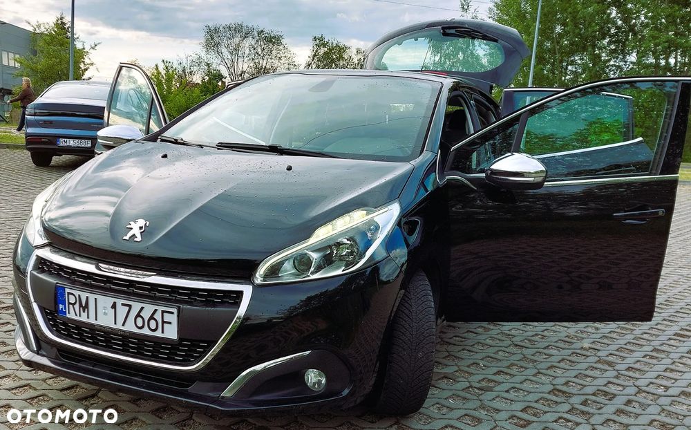 Peugeot 208 PureTech 82 Allure - 23