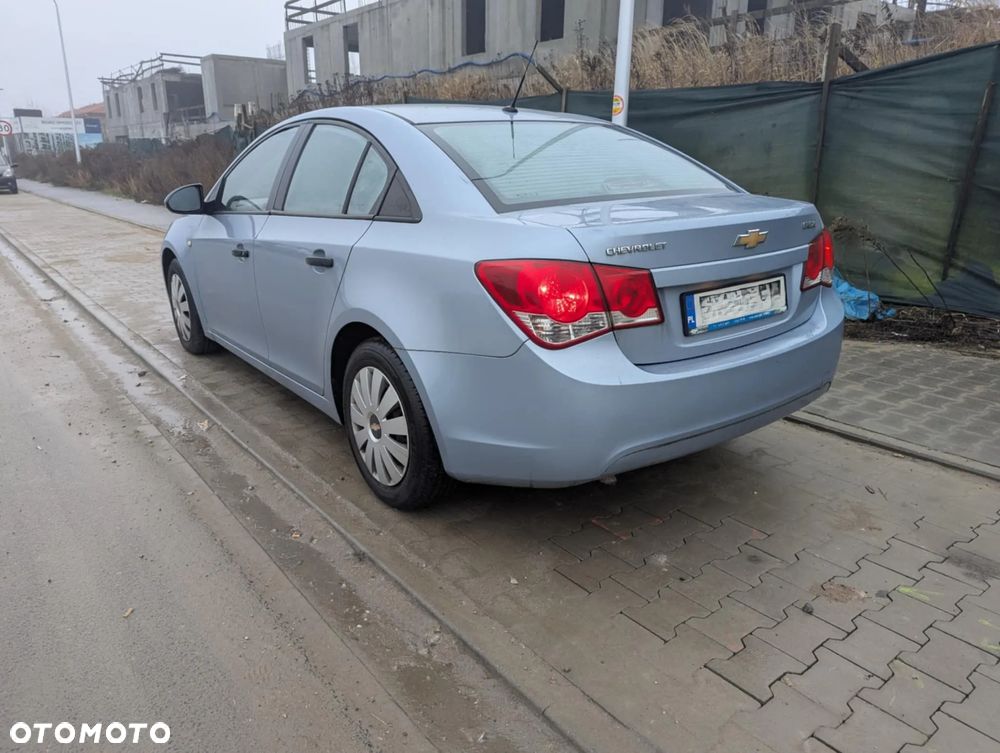 Chevrolet Cruze - 5