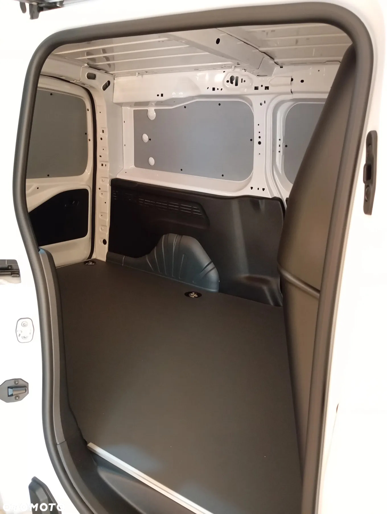 Toyota PROACE CITY L2 - 34