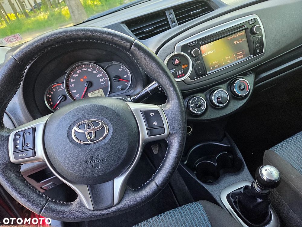 Toyota Yaris 1.33 VVT-i Life - 11