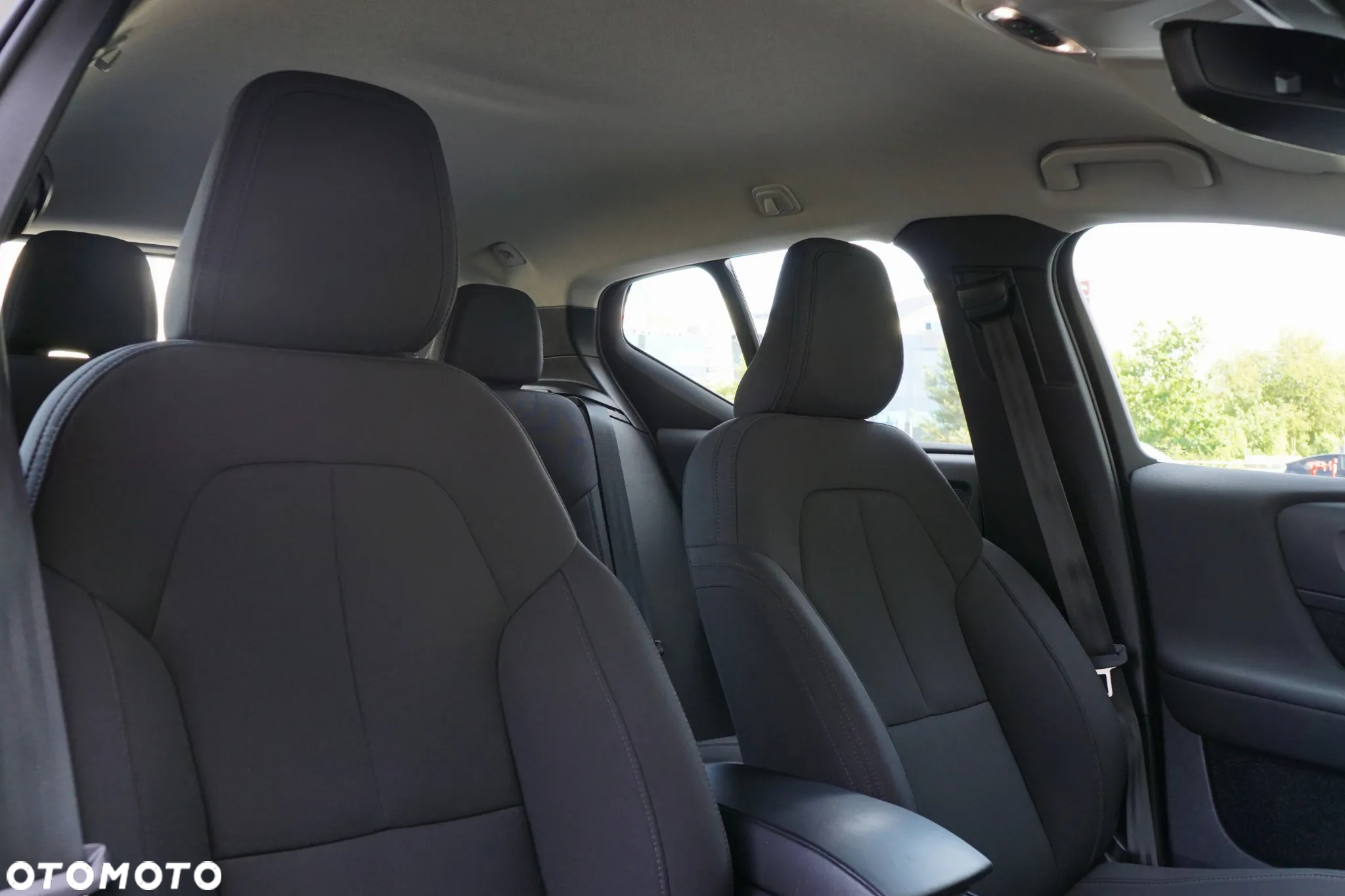 Volvo XC 40 T3 Momentum - 17