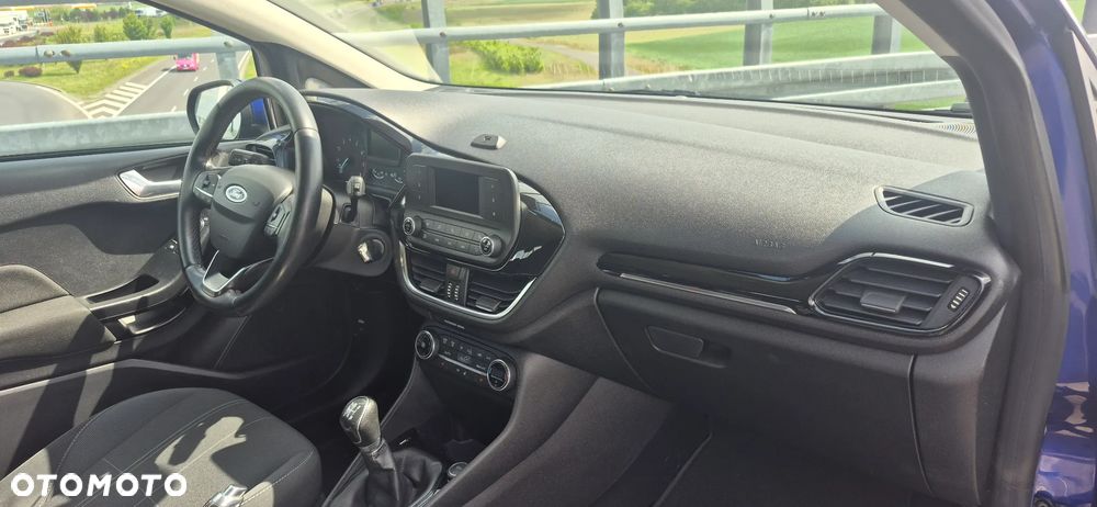 Ford Fiesta 1.1 S&S ST-LINE - 12