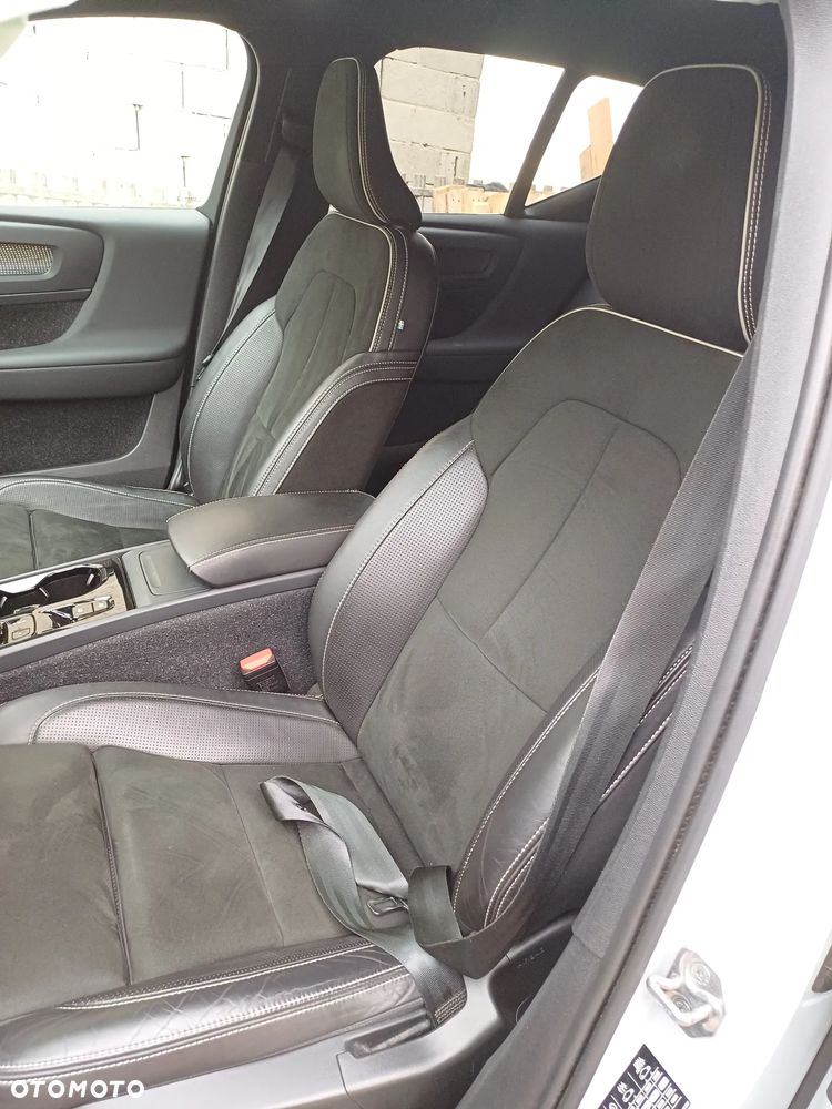 Volvo XC 40 - 11