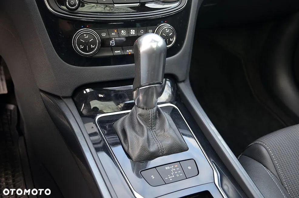 Peugeot 508 2.0 BlueHDi Allure S&S - 20