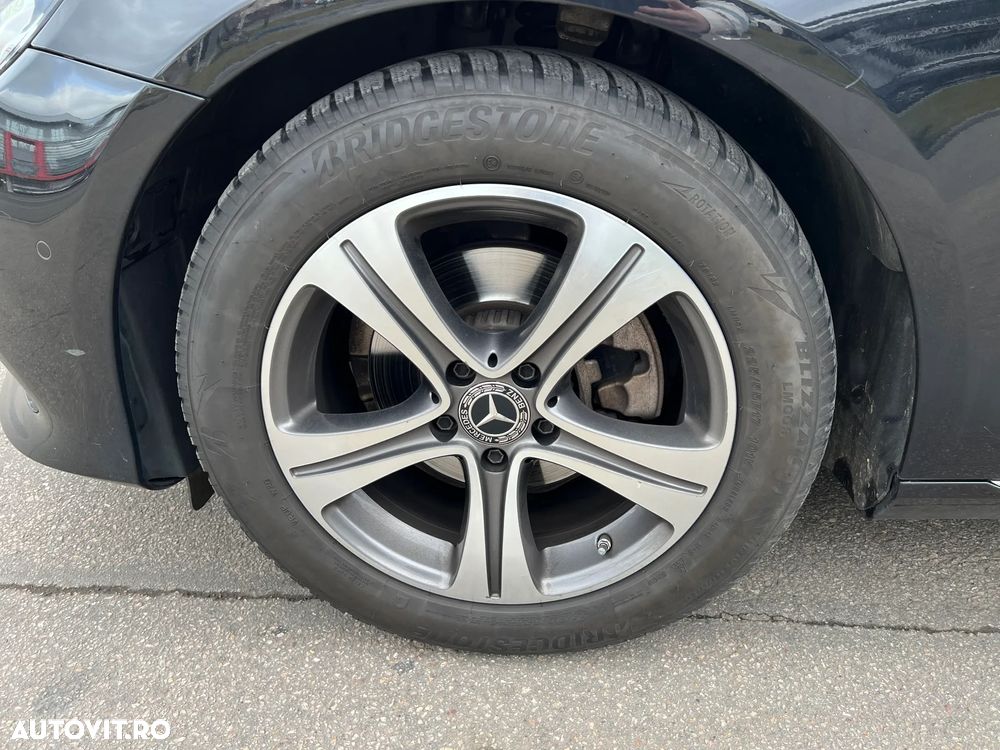 Mercedes-Benz E 200 9G-TRONIC Avantgarde - 21