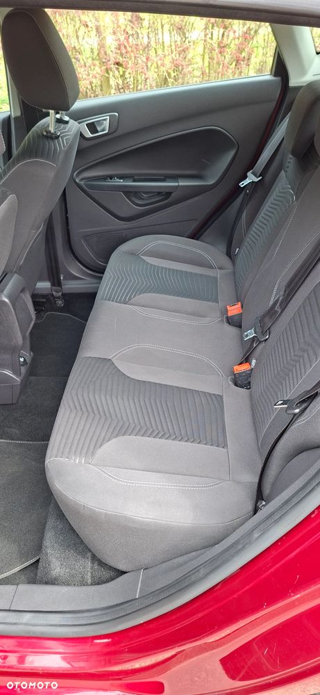 Ford Fiesta - 15