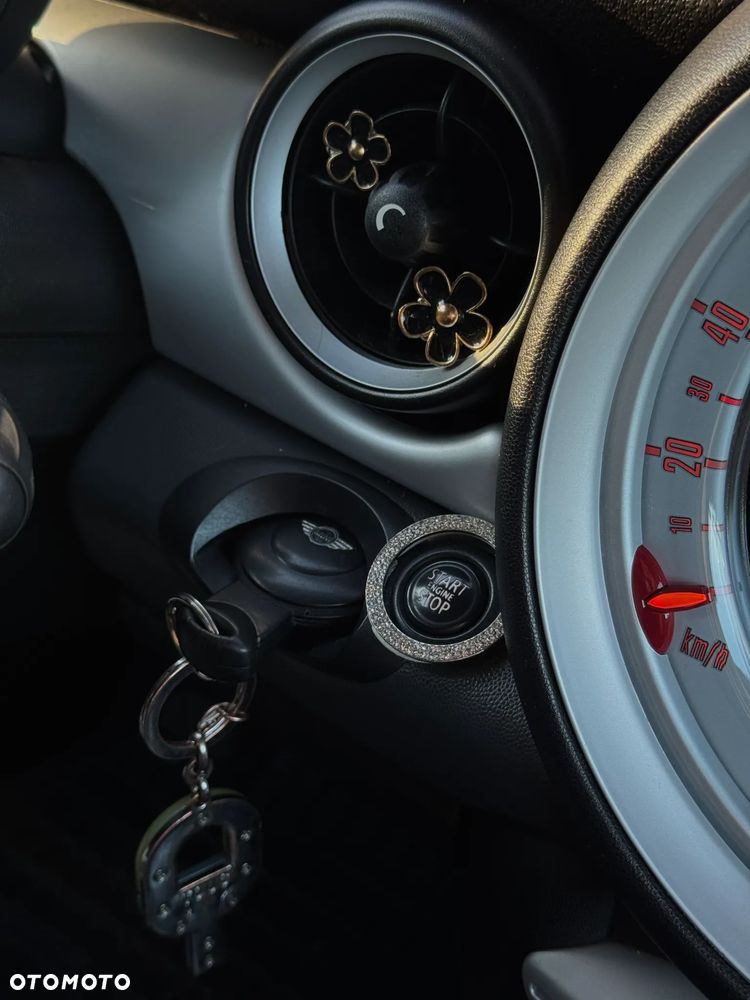 MINI Cooper - 14