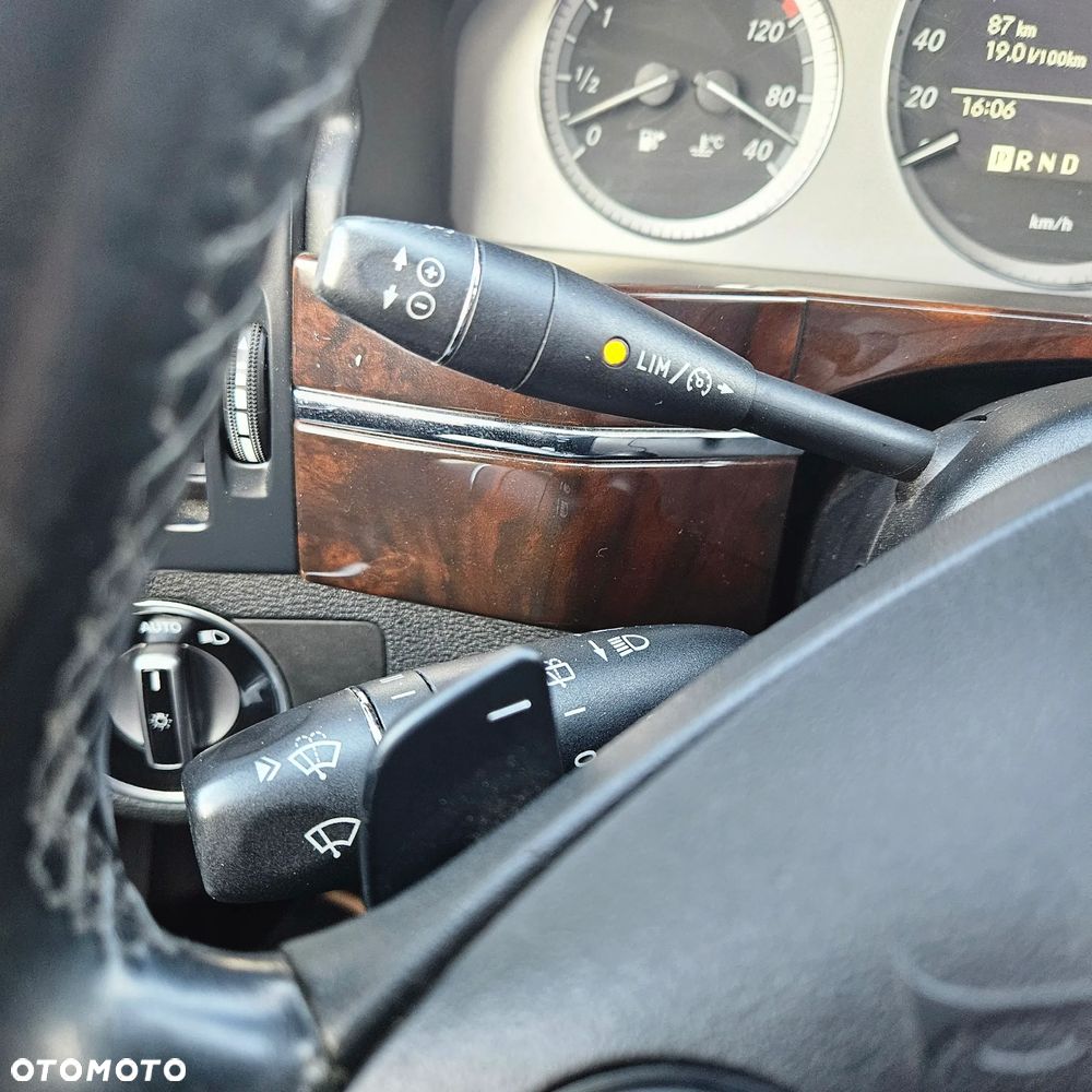 Mercedes-Benz GLK - 40