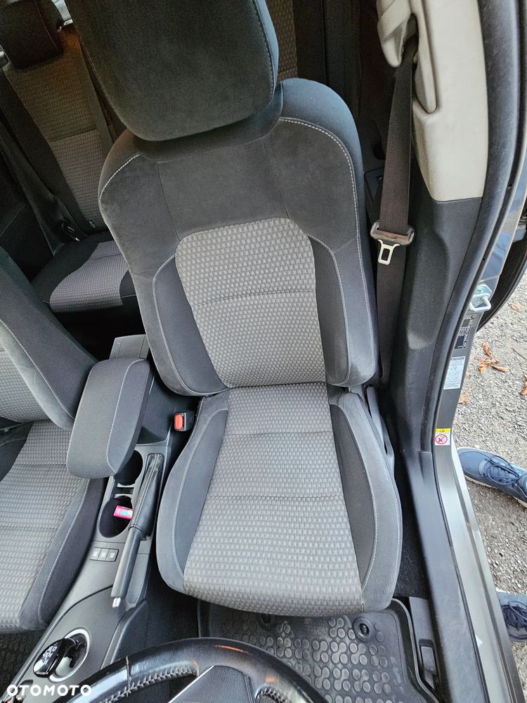 Toyota Auris 2017