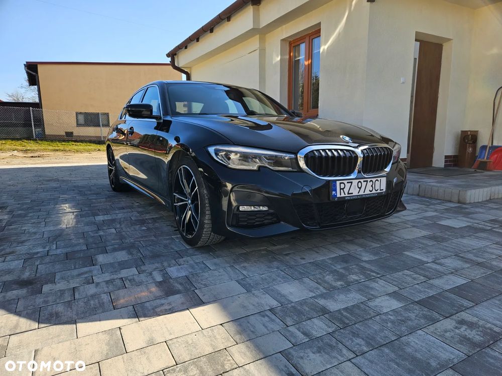 BMW Seria 3 330i M Sport sport - 3