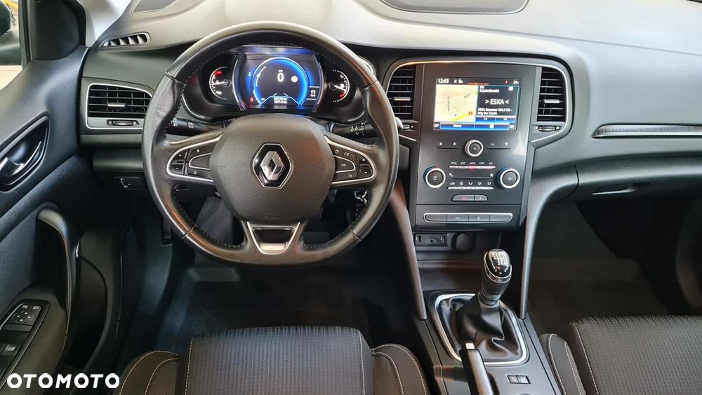 Renault Megane 1.2 Energy TCe Life - 11