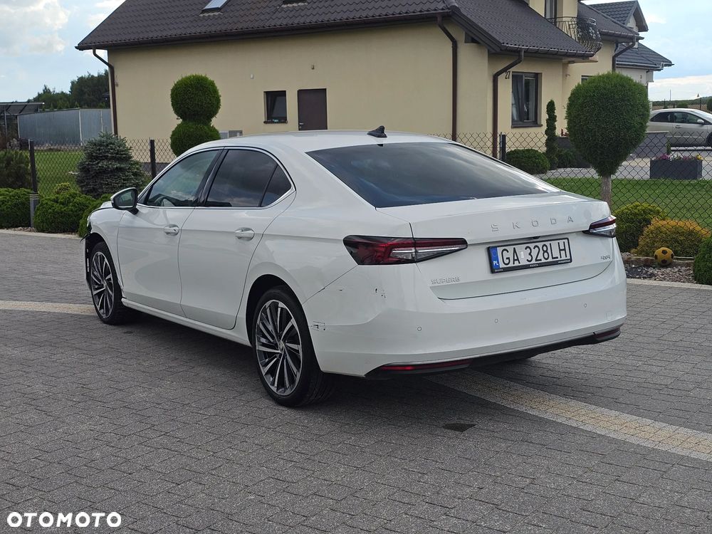 Skoda Superb 2.0 TSI 4x4 L&K DSG - 8