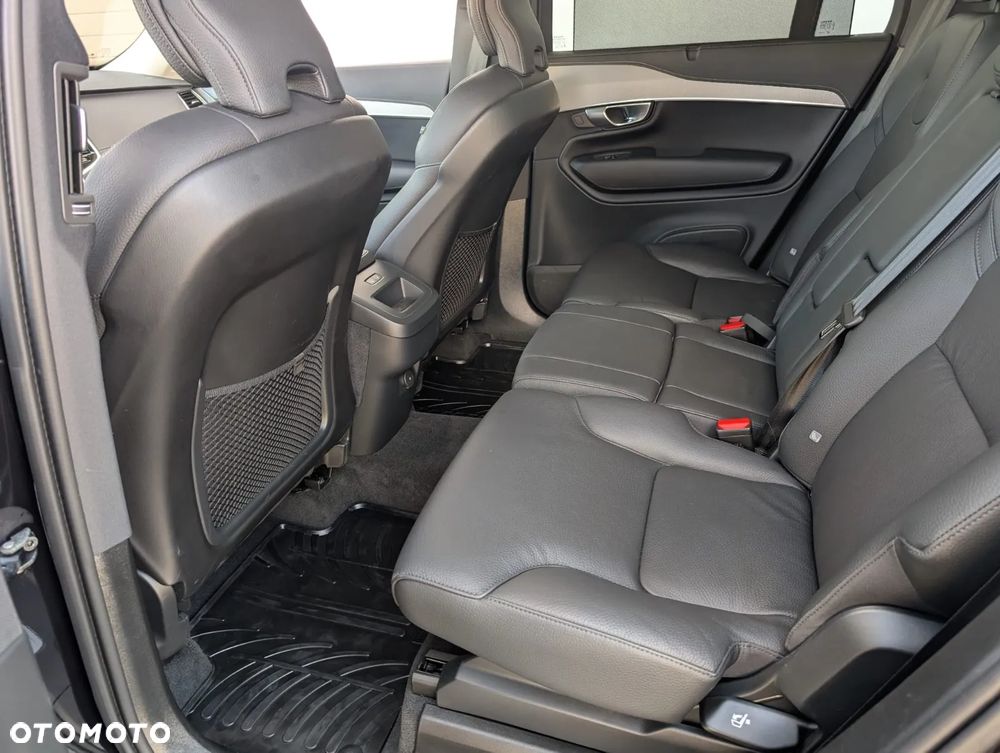 Volvo XC 90 B5 D AWD Ultimate Dark 7os - 21