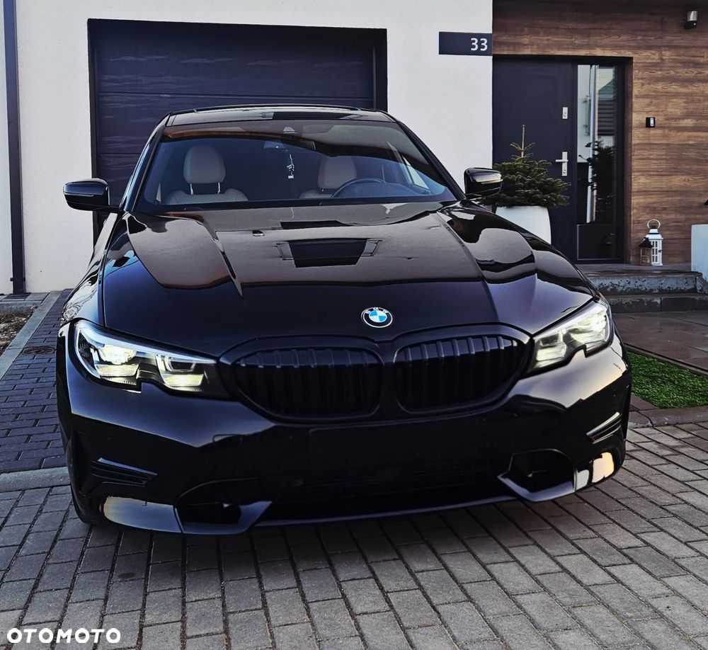 BMW Seria 3 330i Luxury Line sport - 1