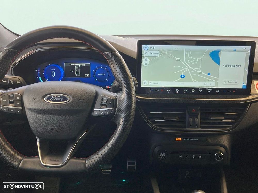 Ford Focus 1.0 EcoBoost MHEV ST-Line - 10