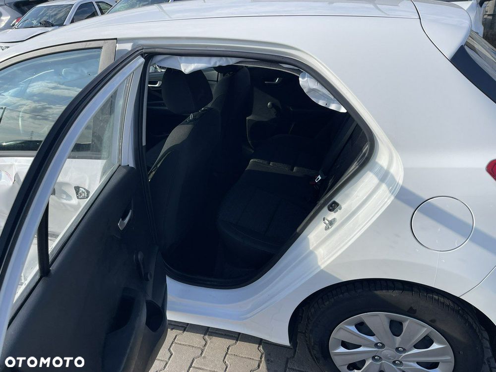 Kia Rio 1.2 Edition 7 - 6