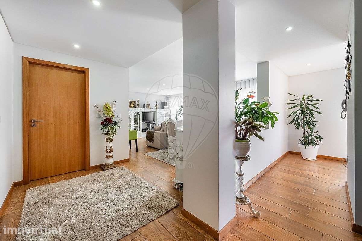 Andar Moradia T3 remodelado, em Santa Eulália, Vizela! - Grande imagem: 4/26