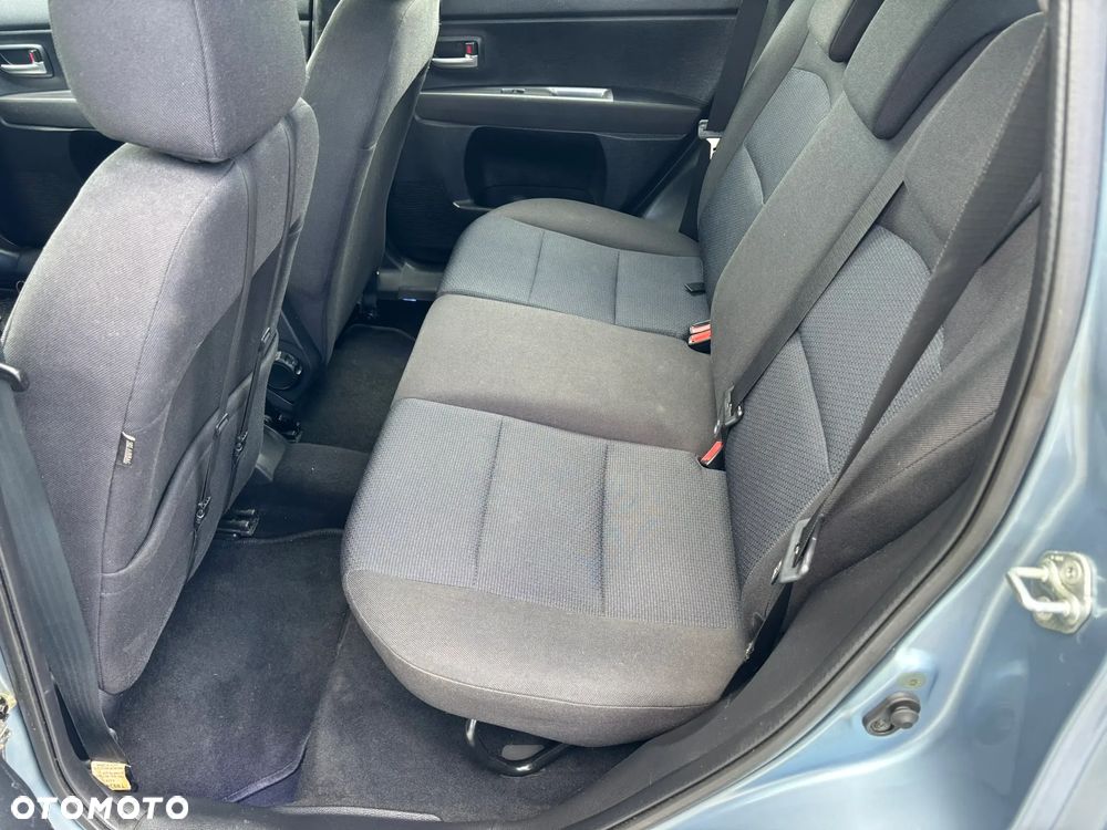 Mazda 2 - 9
