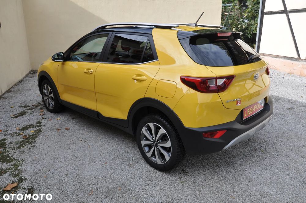 Kia Stonic 1.2 L Business Line - 6