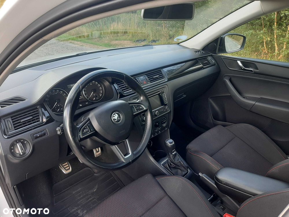 Skoda RAPID - 6