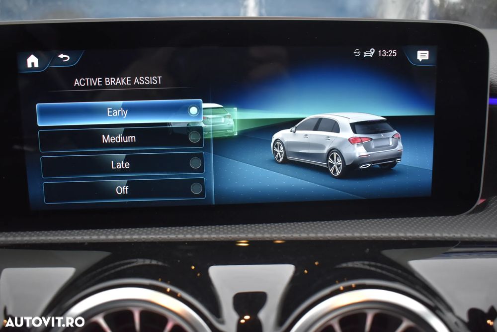 Mercedes-Benz A 250 e Aut. - 32