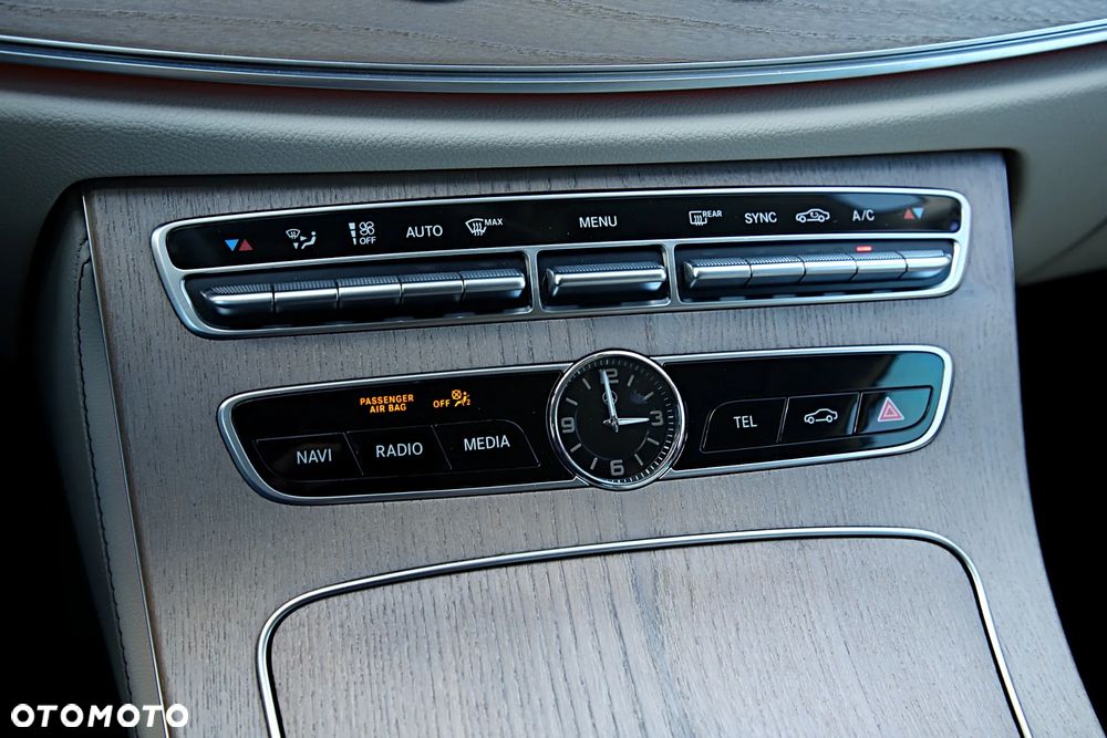 Mercedes-Benz CLS 400 d 4-Matic 9G-TRONIC - 35