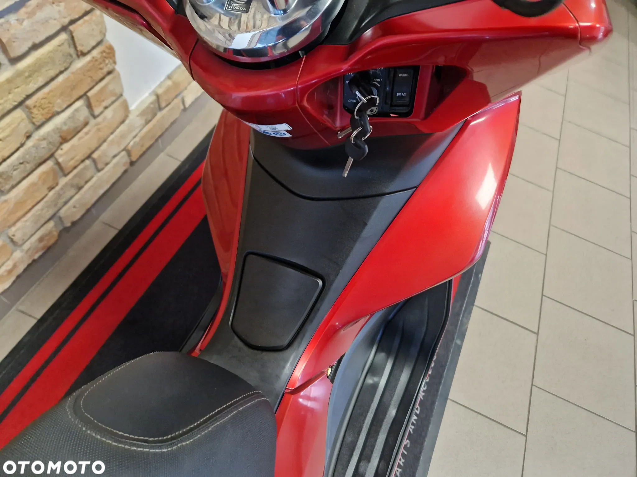 Honda PCX - 23