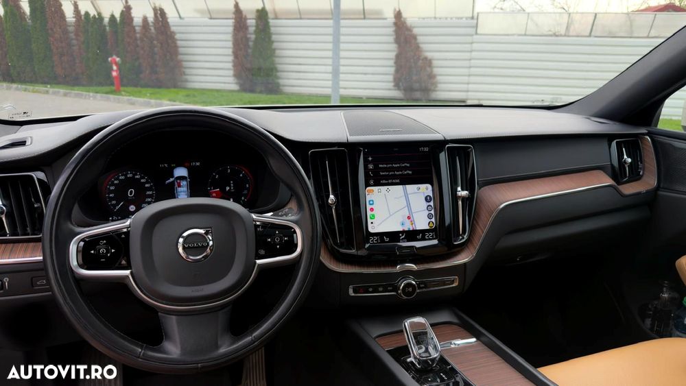 Volvo XC 60 B4 MHEV AT8 AWD Inscription - 10