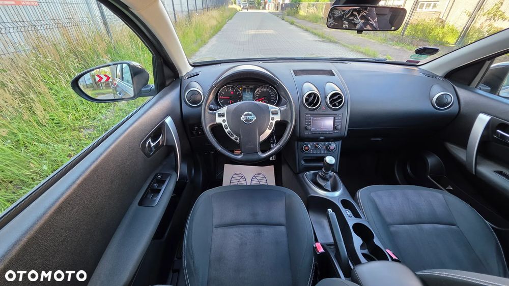 Nissan Qashqai 2.0 Lounge - 9