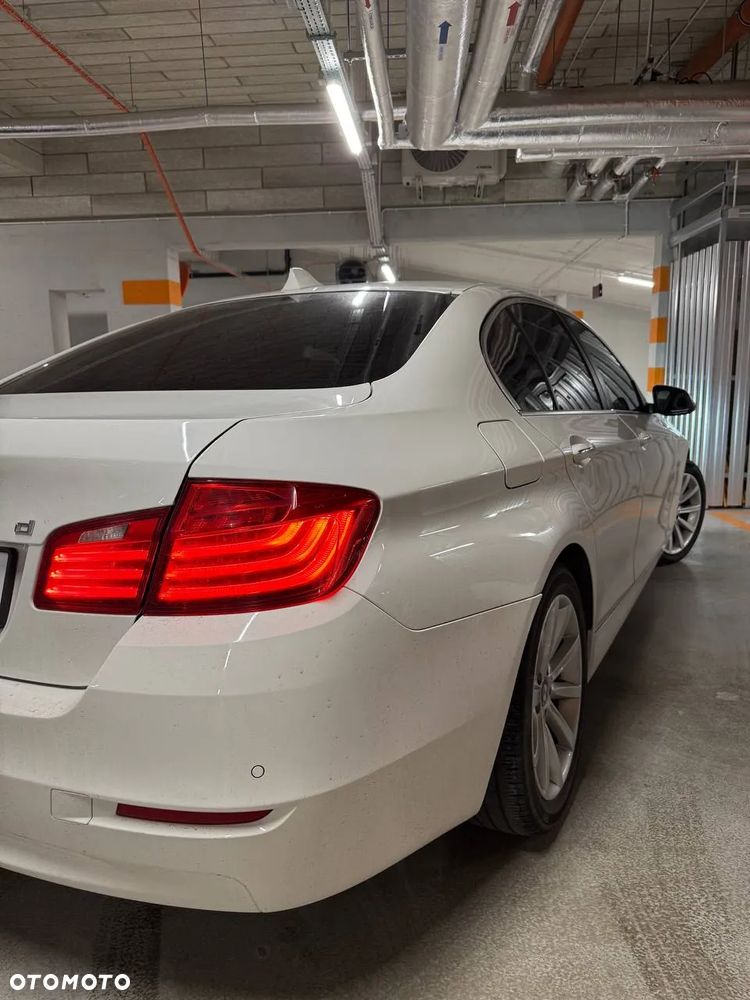 BMW Seria 5 530d xDrive Touring Luxury Line - 5