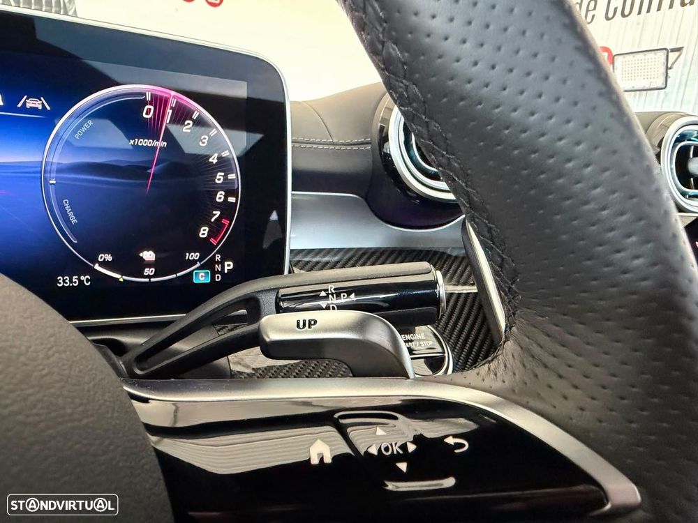 Mercedes-Benz C 63 AMG S E Performance 4Matic - 29