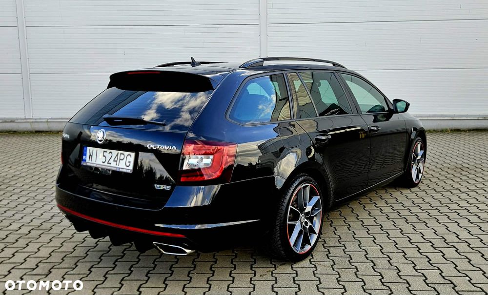 Skoda Octavia 2.0 TSI RS Challenge 245 DSG - 3