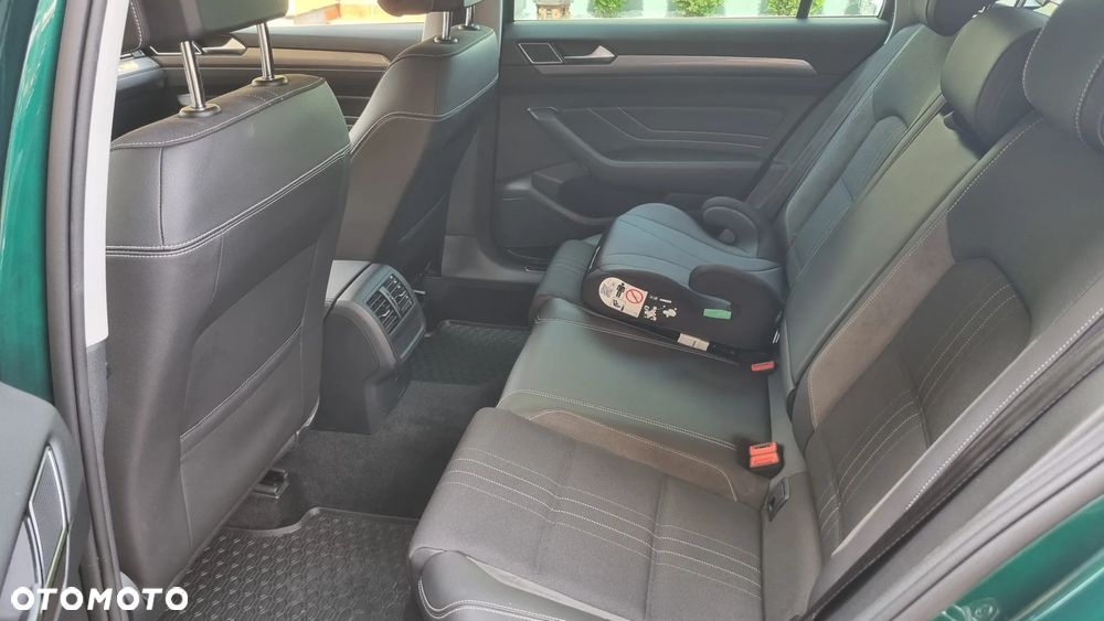 Volkswagen Passat Alltrack - 10
