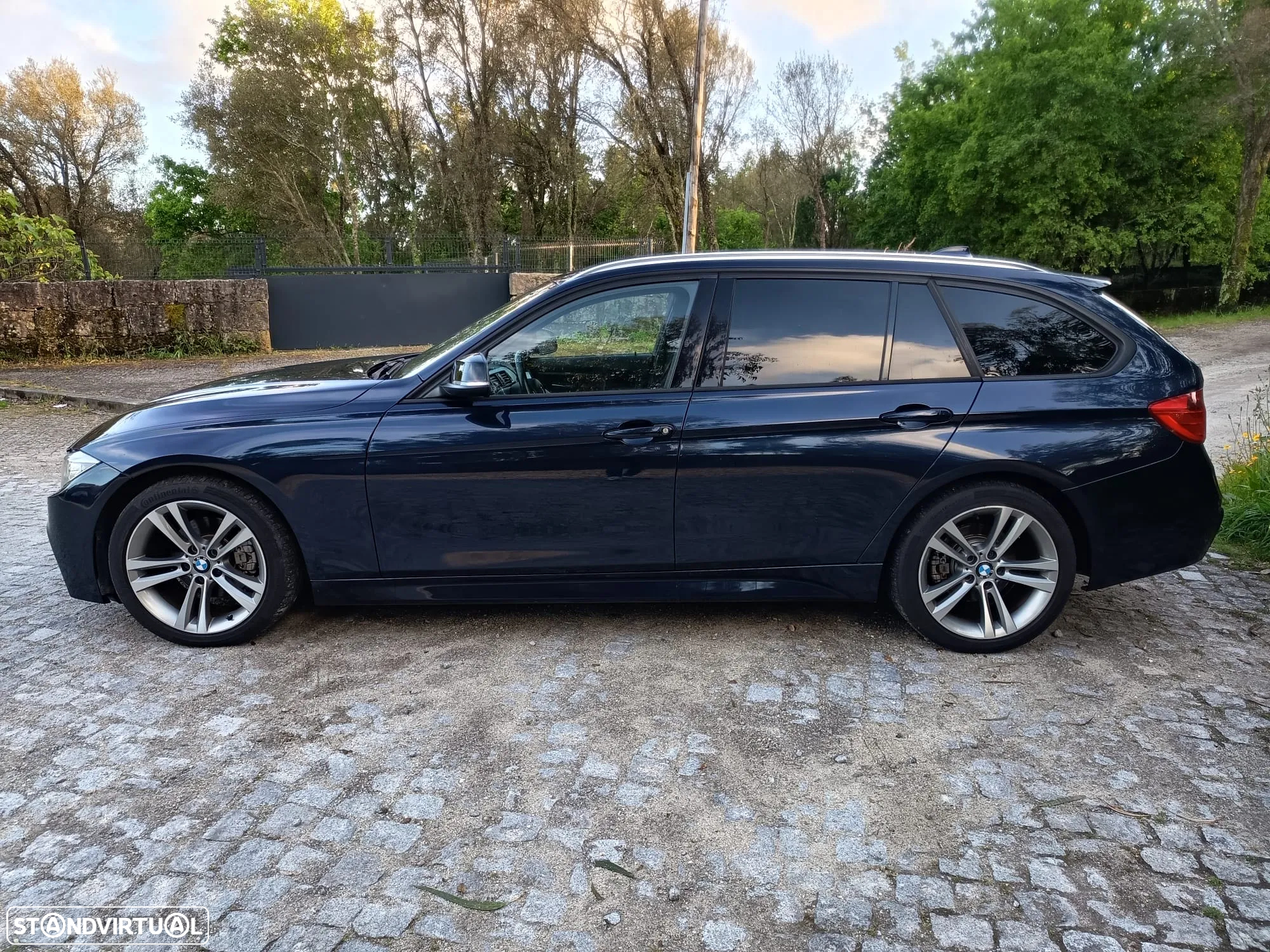 BMW 320 d Touring Auto Pack M - 4
