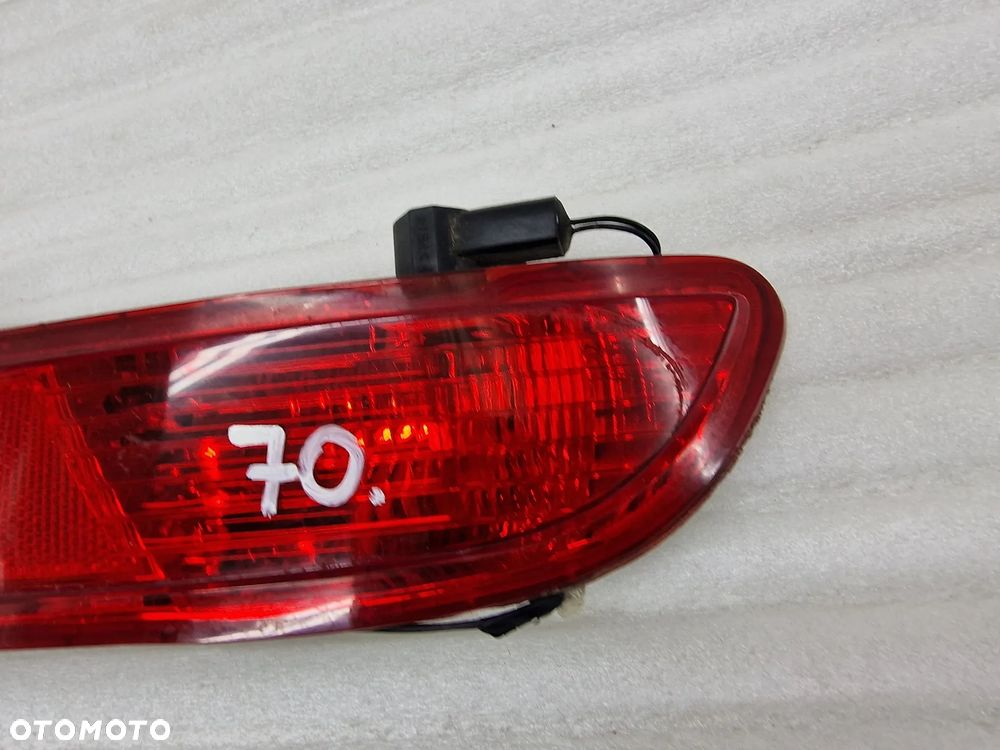 BMW E63 / E64 04- LAMPA TYLNA TYLNIA TYŁ LEWA W ZDERZAK , NR 63217165817 , NR AUKCJI H70 - 5