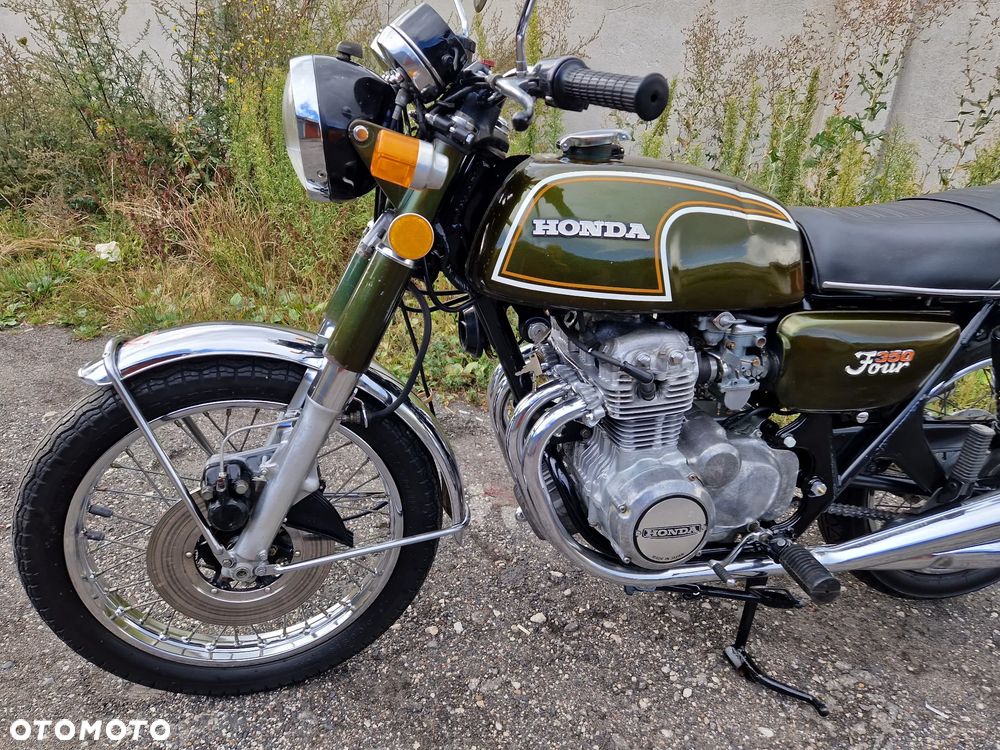 Honda CB - 12