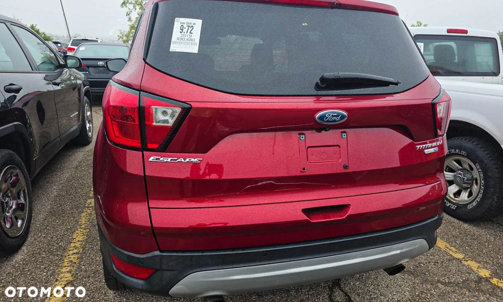 Ford Escape 2.0 EcoBoost AWD Titanium - 5