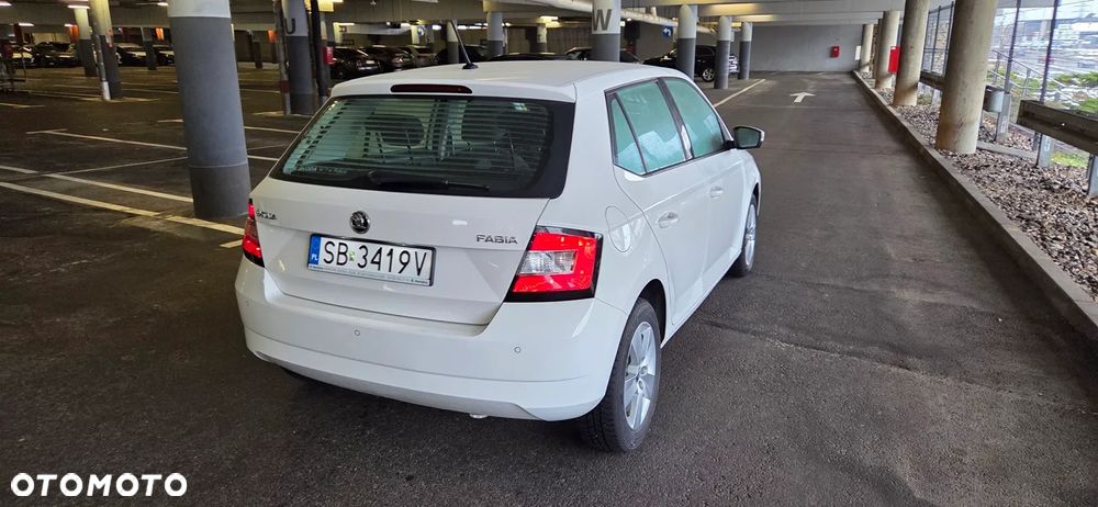 Skoda Fabia 1.0 TSI Ambition - 10