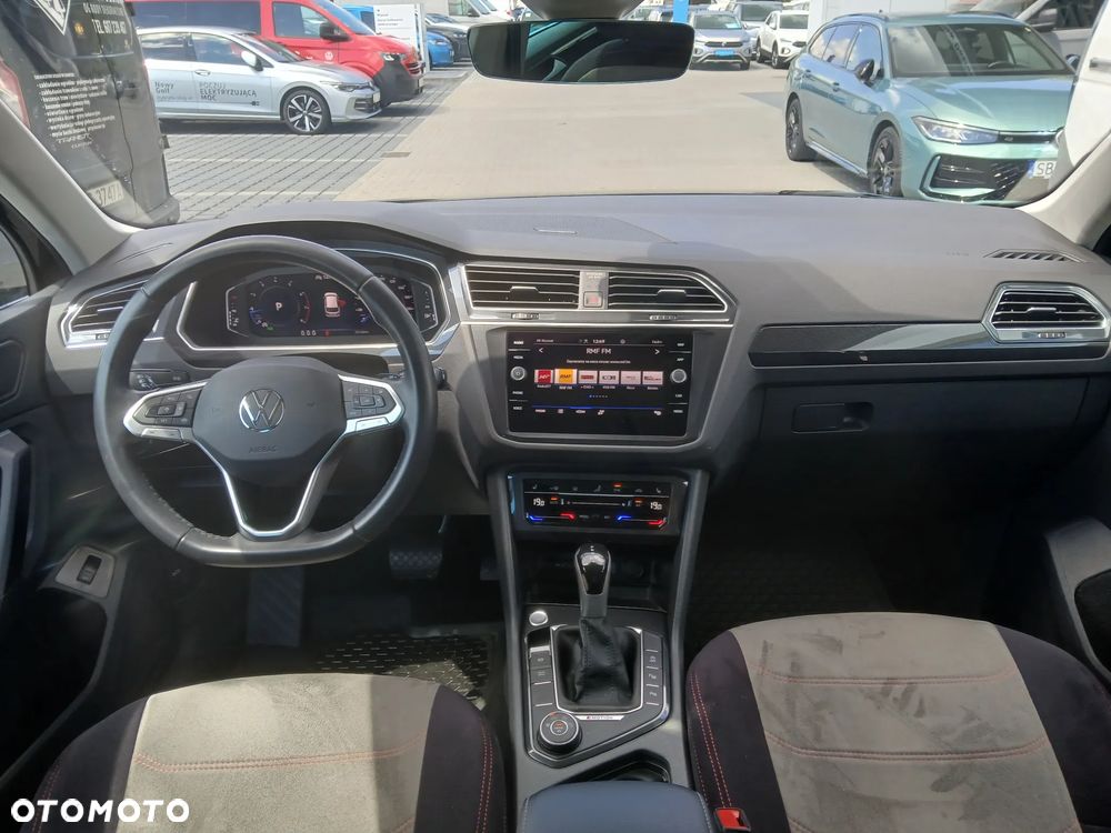 Volkswagen Tiguan 2.0 TSI 4Mot Elegance DSG - 16