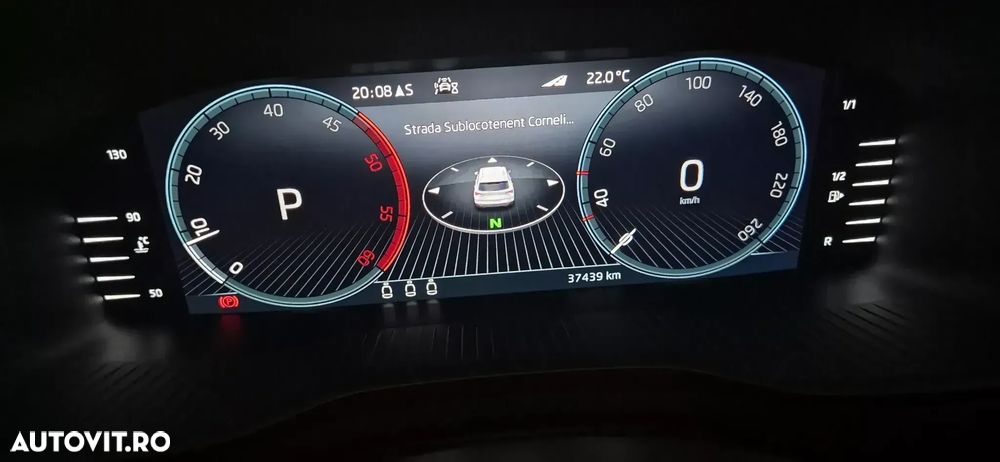 SKODA Karoq 2023 — imagine 4