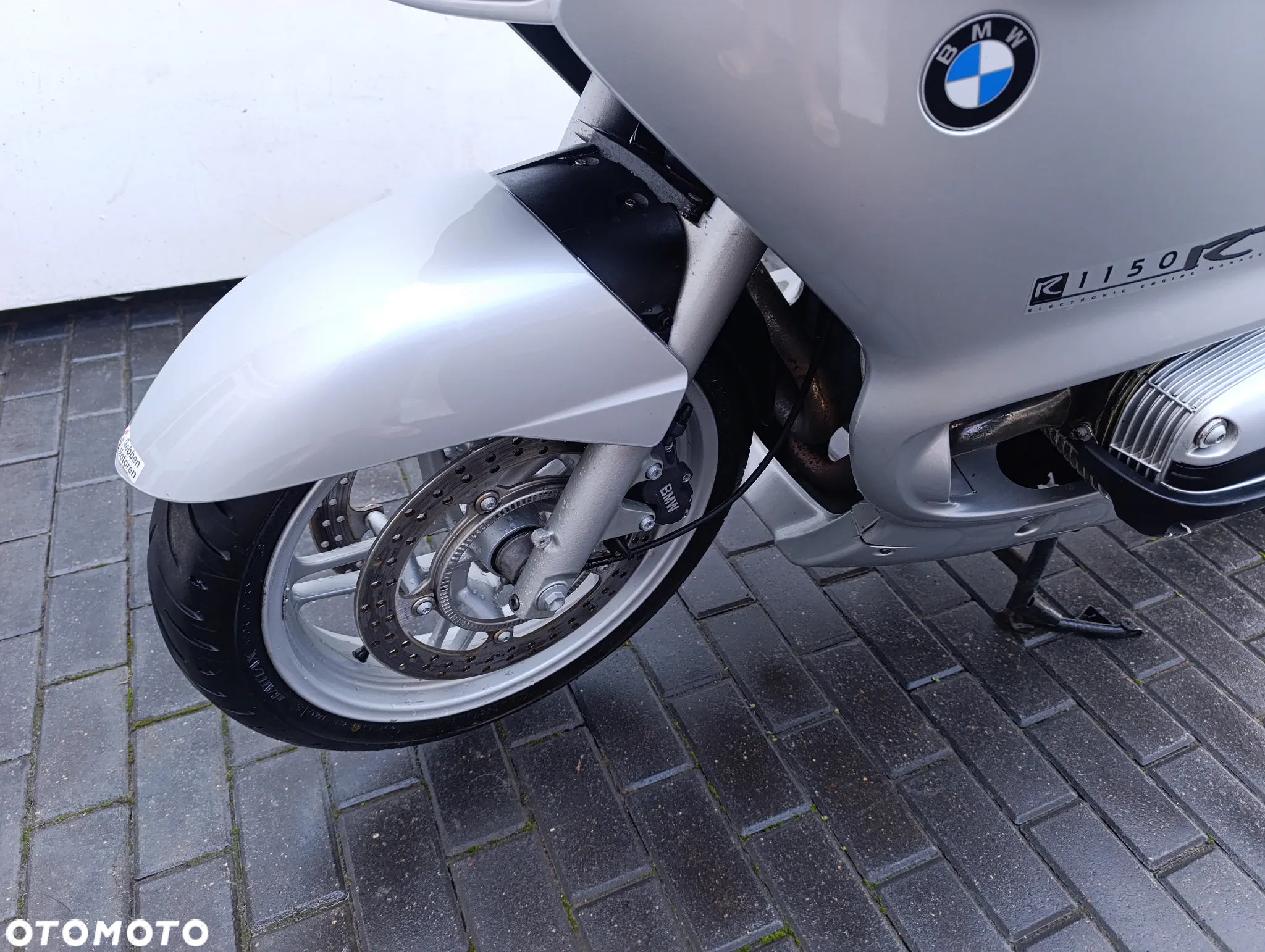 BMW R - 8