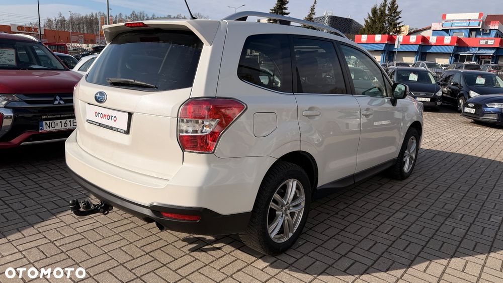 Subaru Forester 2.0XT Lineartronic Platinum - 3