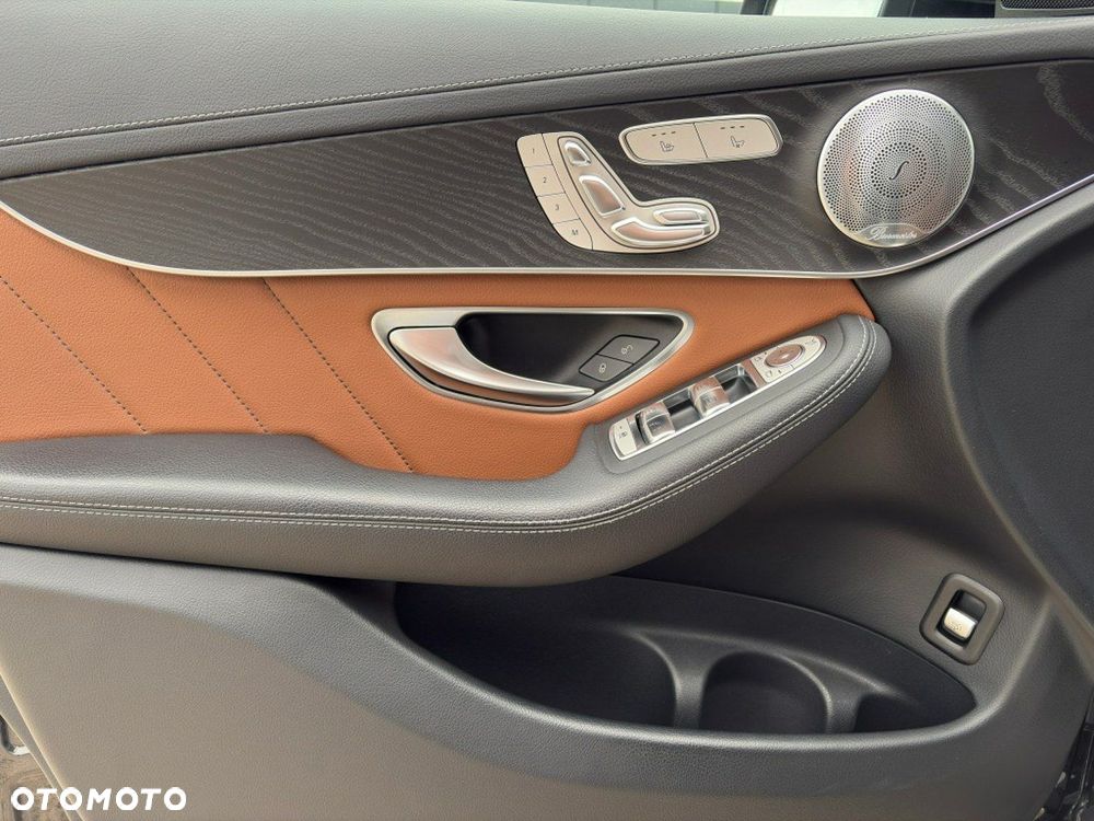 Mercedes-Benz GLC - 15