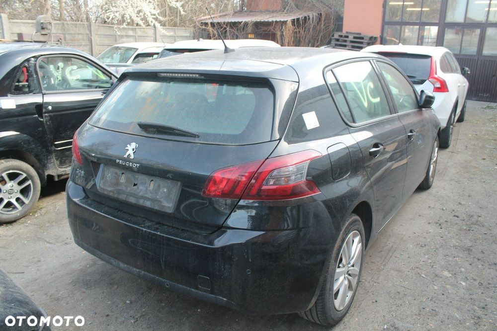 Peugeot 308 - 3