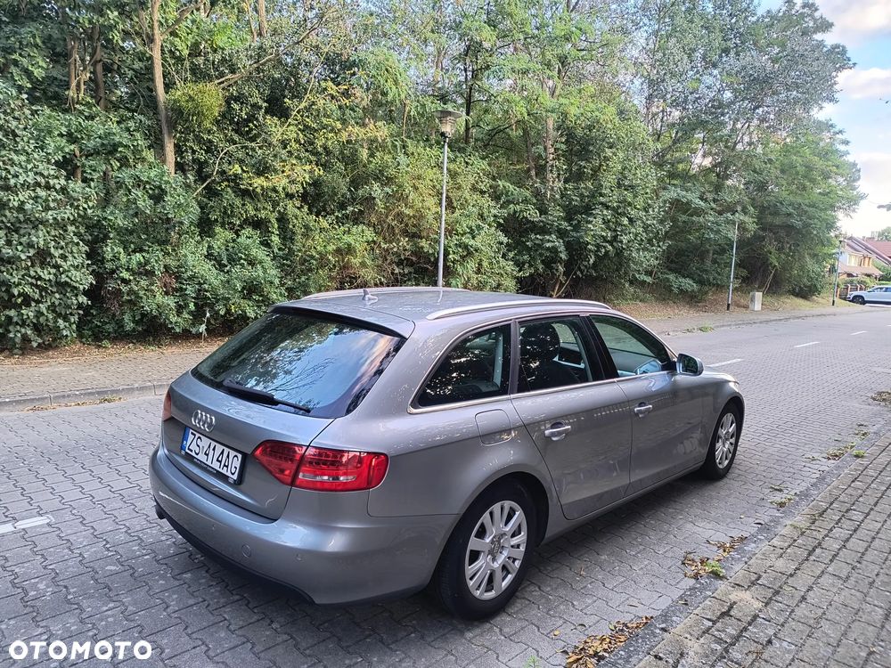 Audi A4 Avant - 12