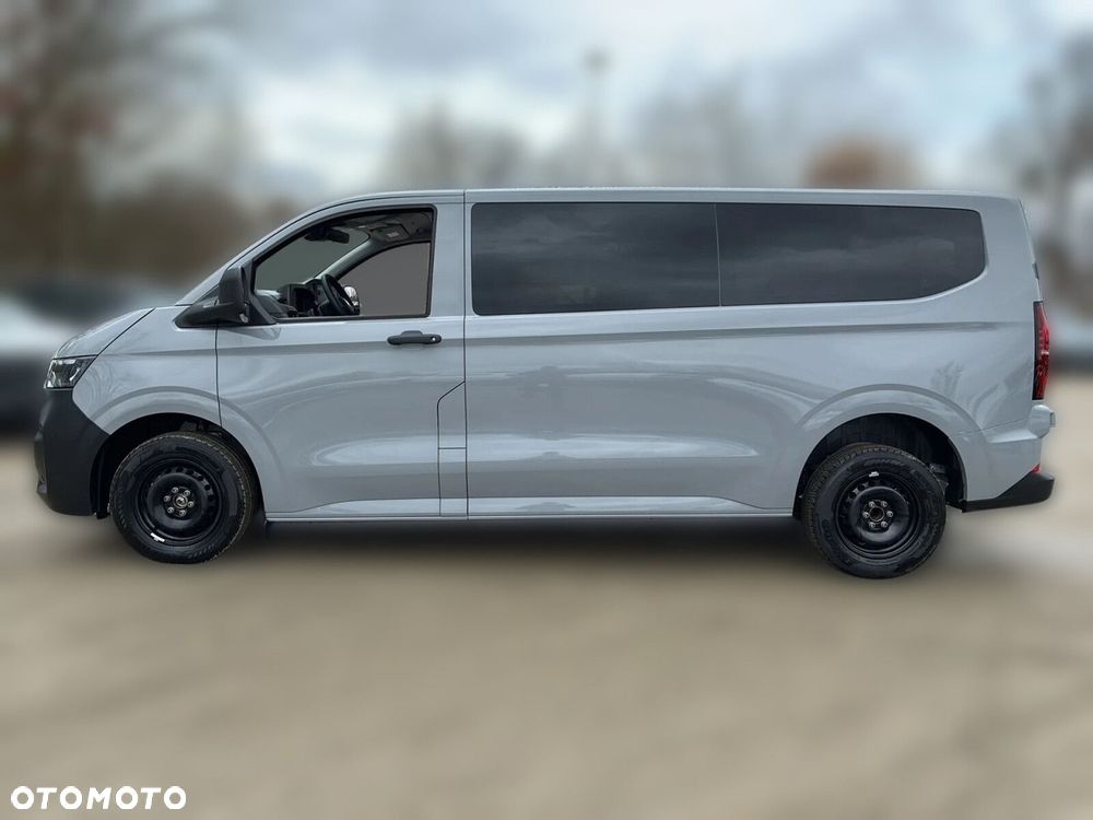 Volkswagen Caravelle - 7