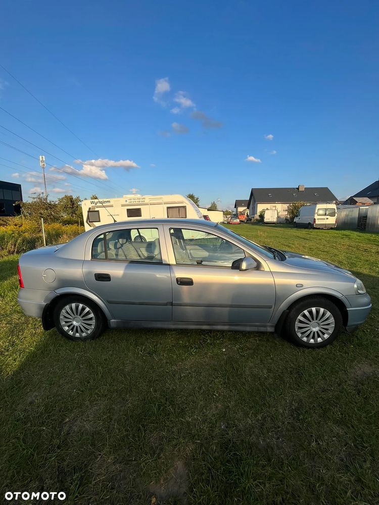 Opel Astra 1999 photo 3