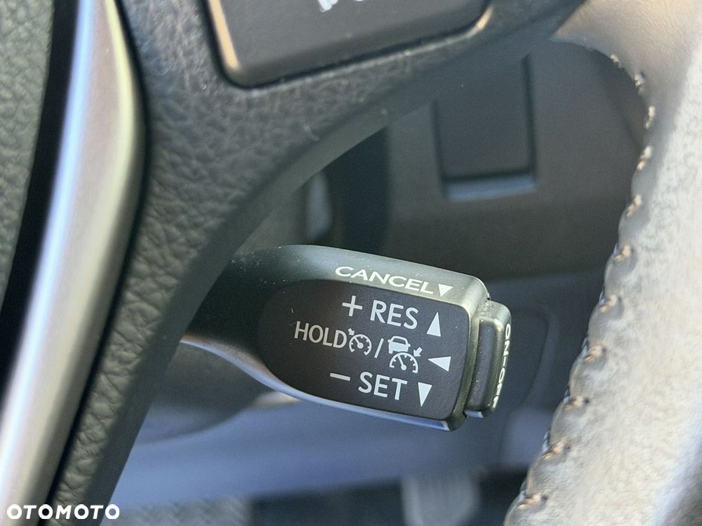 Toyota RAV4 - 25